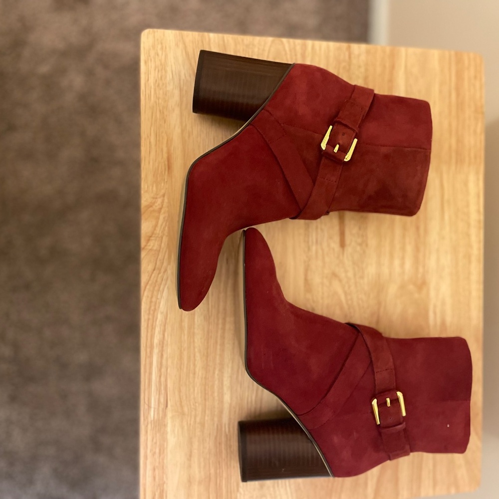 Booties - Picture 4 of 6